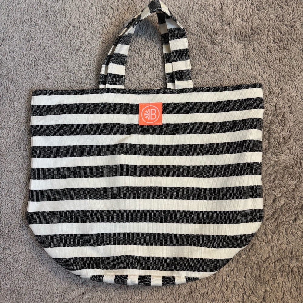 Las Bayadas beach bag tote
